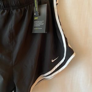Nike Shorts NWT